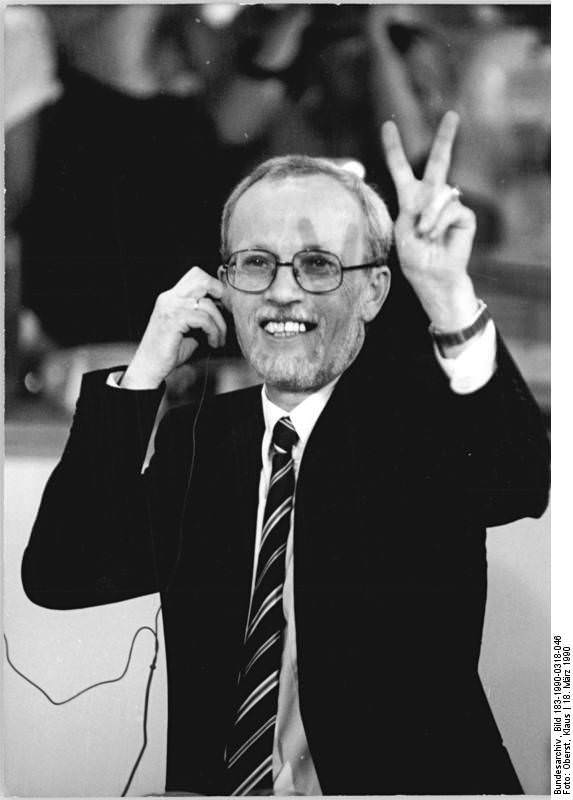 Berlin, Volkskammerwahl, Lothar de Maizière. Quelle: Bundesarchiv, Bild 183-1990-0318-046, Fotograf: Klaus Oberst