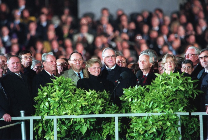Tag der Deutschen Einheit 1990 / Reichstag. Quelle: Bundesregierung / Stutterheim
