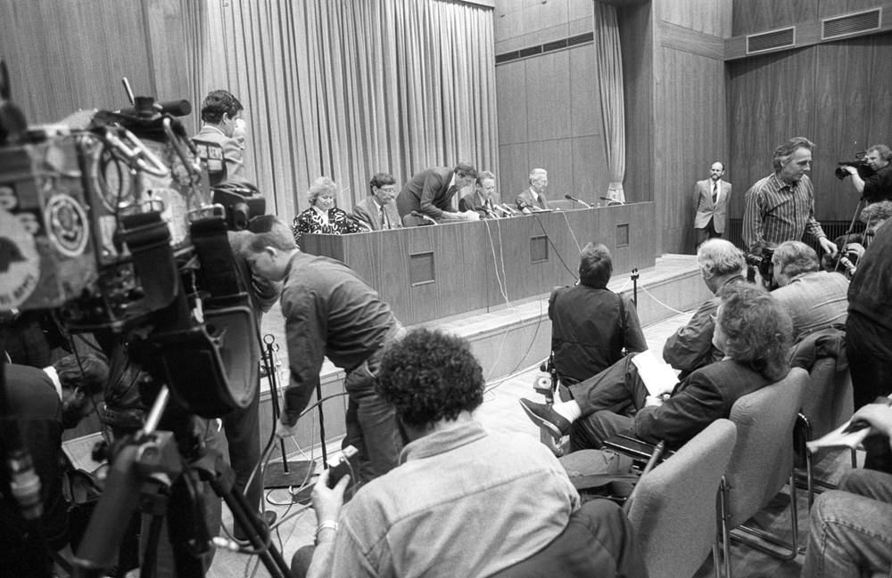 9. November 1989: Pressekonferenz Günter Schabowski